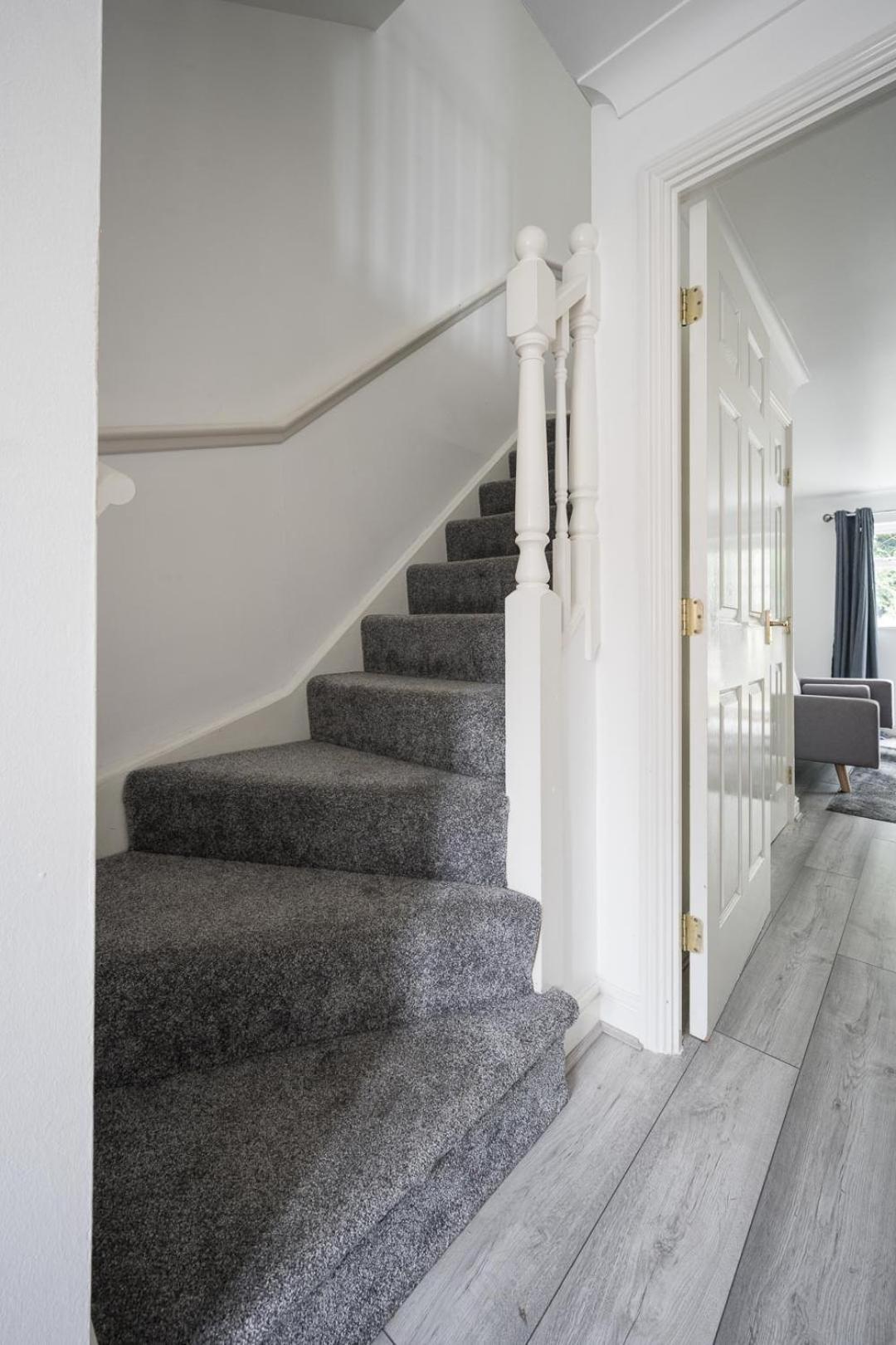 Maidstone Villa 3 Bedroom Free Sports Channels,Parking Sleeps 7 ภายนอก รูปภาพ
